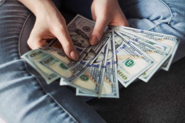 cash in hands
